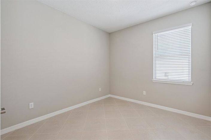 Image No.25-3 Bed House for sale