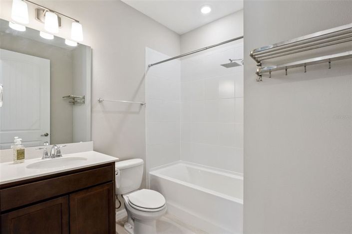 Image No.26-3 Bed House for sale