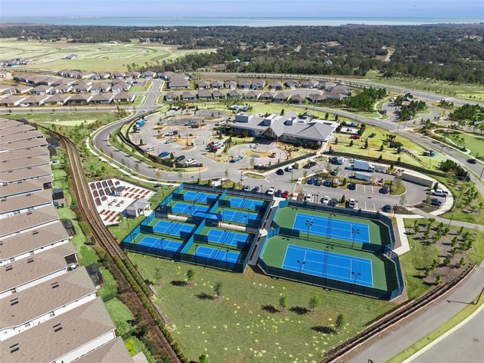 Image No.8-3 Bed House for sale