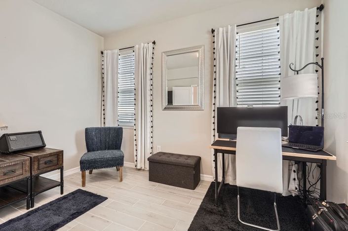 Image No.12-5 Bed House for sale