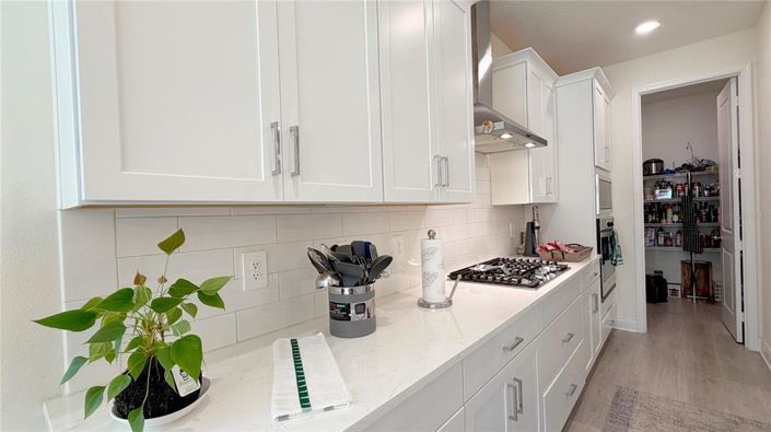 Image No.22-4 Bed House for sale