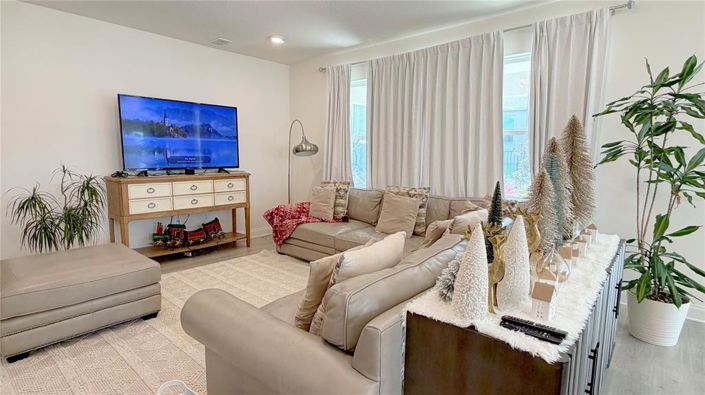 Image No.31-4 Bed House for sale