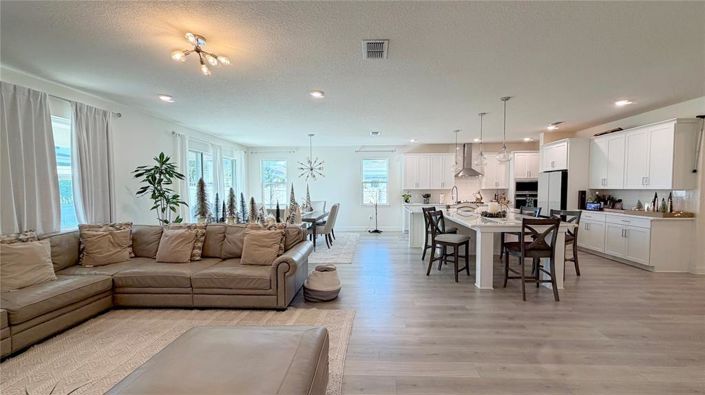 Image No.33-4 Bed House for sale