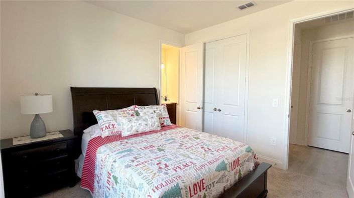 Image No.8-4 Bed House for sale