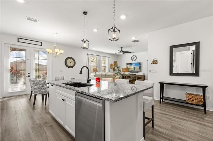 Image No.13-4 Bed House for sale