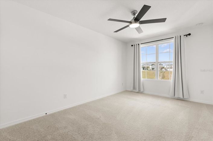 Image No.24-4 Bed House for sale