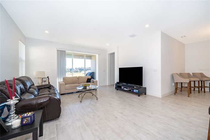 Image No.13-4 Bed House for sale