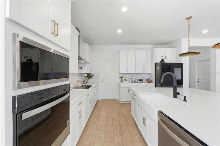 Image No.21-4 Bed House for sale