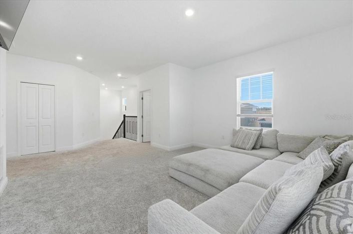 Image No.31-4 Bed House for sale