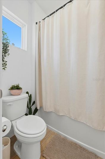 Image No.50-4 Bed House for sale