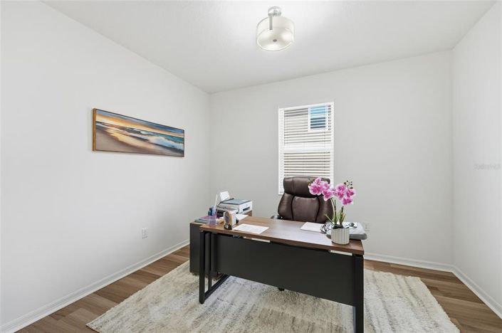 Image No.20-4 Bed House for sale