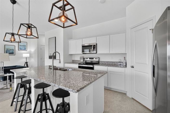 Image No.14-4 Bed House for sale