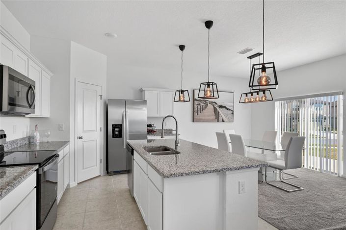 Image No.16-4 Bed House for sale