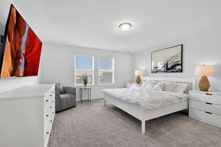 Image No.30-4 Bed House for sale