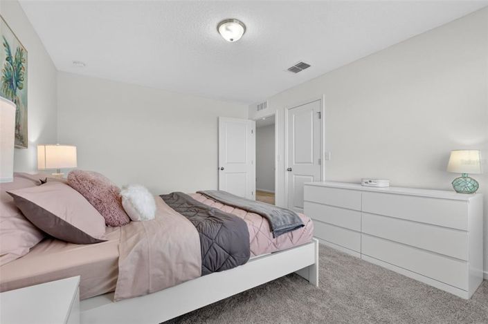 Image No.38-4 Bed House for sale