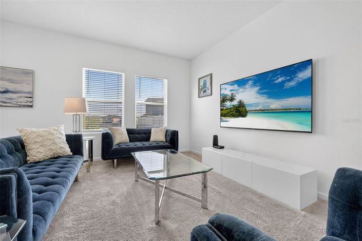 Image No.8-4 Bed House for sale