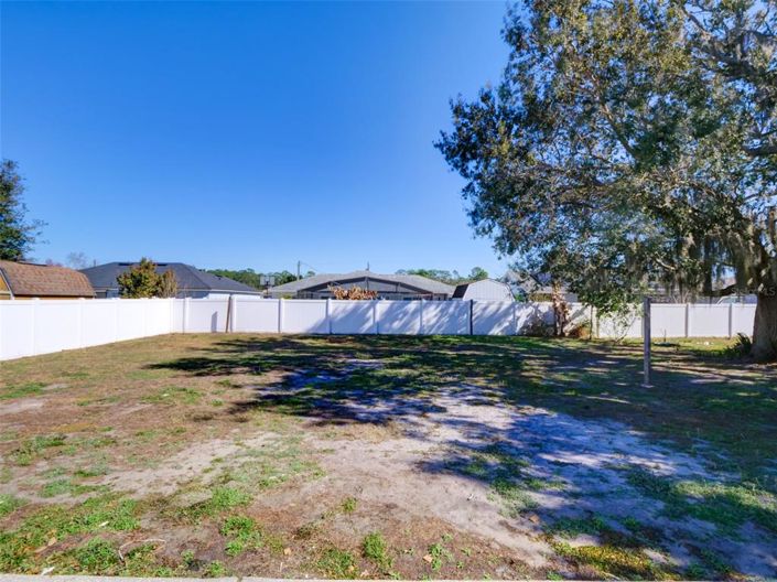 Image No.32-4 Bed House for sale