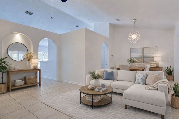 Image No.7-4 Bed House for sale