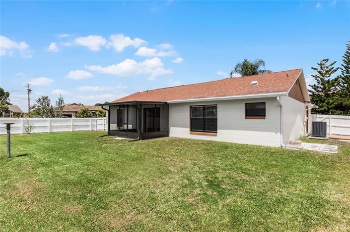 Image No.32-3 Bed House for sale