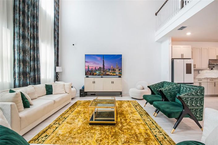 Image No.18-5 Bed House for sale