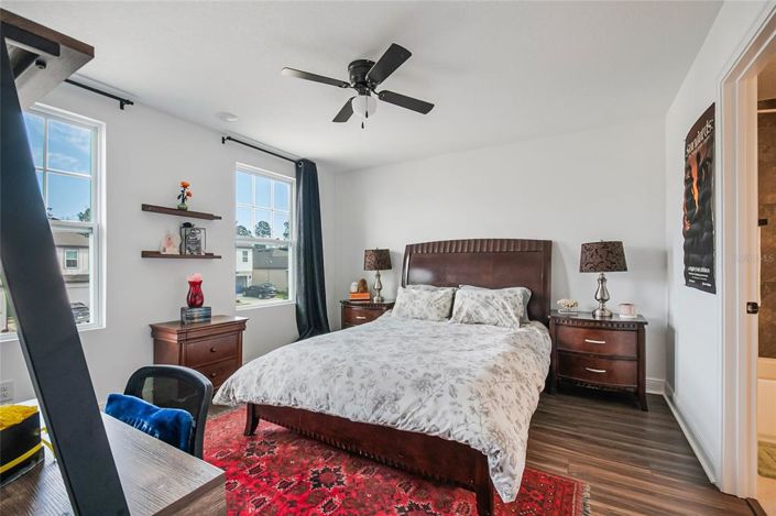 Image No.47-5 Bed House for sale