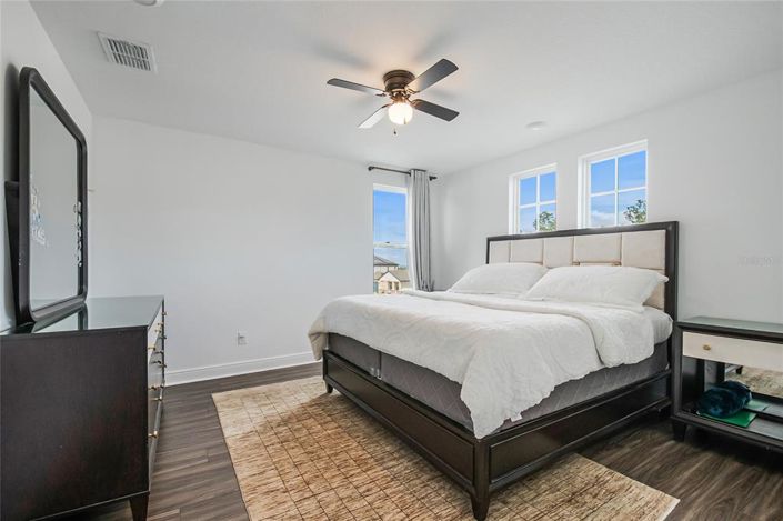 Image No.54-5 Bed House for sale