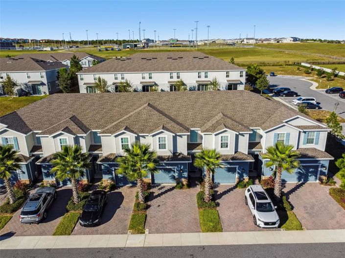 Image No.21-3 Bed Townhouse for sale