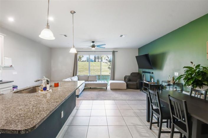 Image No.4-Maison de ville de 3 chambres à vendre à Saint John