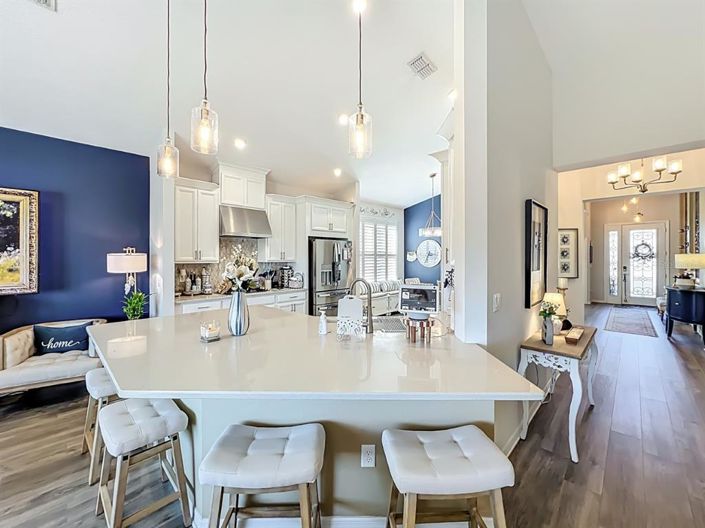 Image No.10-3 Bed House for sale