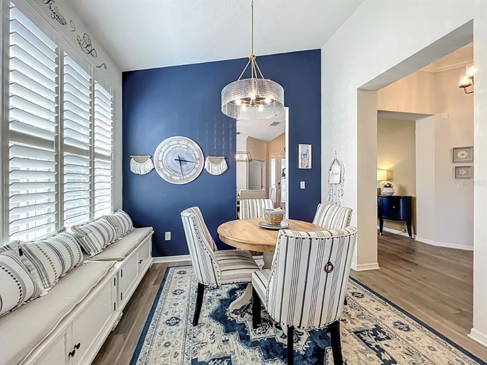 Image No.17-3 Bed House for sale