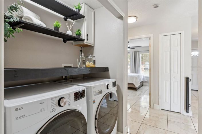 Image No.17-3 Bed House for sale