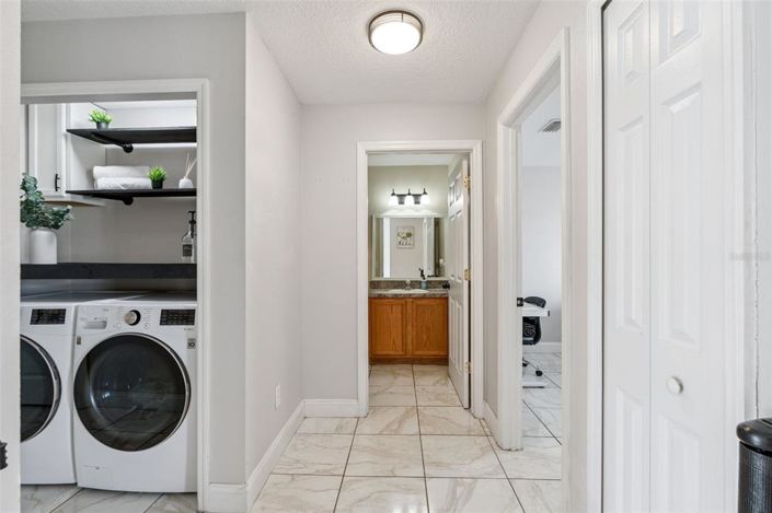 Image No.18-3 Bed House for sale