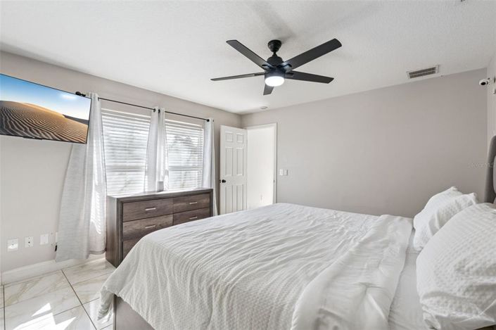 Image No.23-3 Bed House for sale