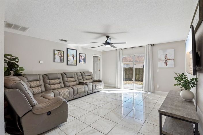 Image No.5-3 Bed House for sale