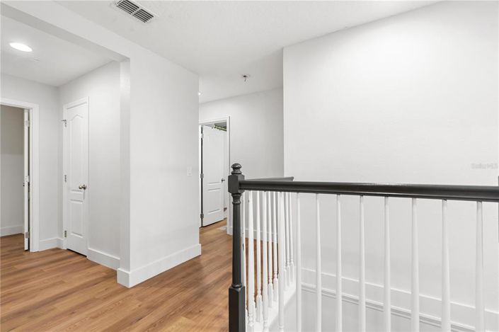 Image No.23-5 Bed House for sale