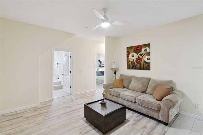 Image No.22-3 Bed Townhouse for sale