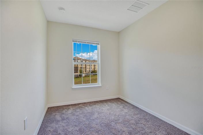 Image No.17-Maison de ville de 4 chambres à vendre à Saint John