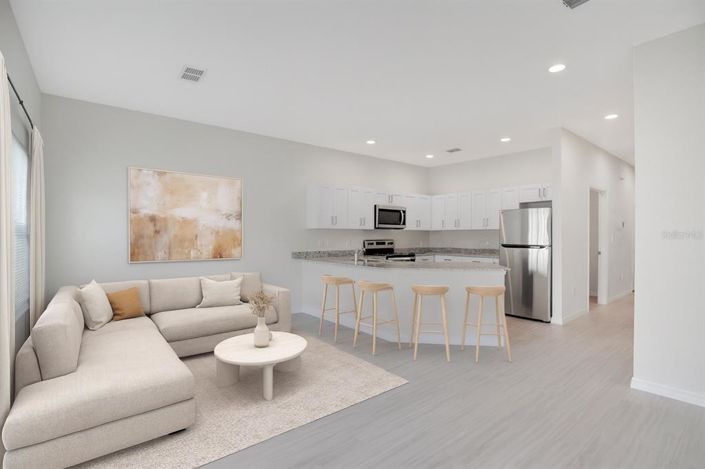 Image No.2-4 Bed Townhouse for sale