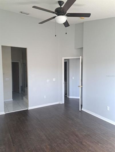 Image No.13-4 Bed Townhouse for sale