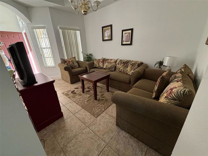 Image No.7-4 Bed House for sale