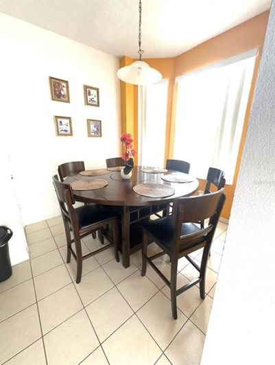 Image No.4-3 Bed Townhouse for sale