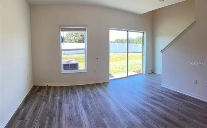 Image No.4-3 Bed Townhouse for sale