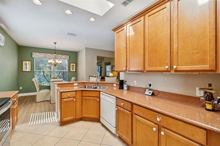 Image No.16-2 Bed House for sale