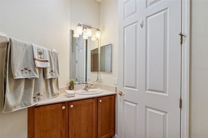 Image No.41-2 Bed House for sale