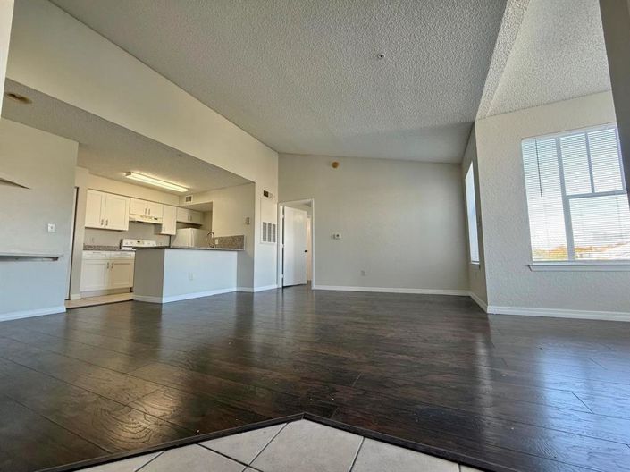 Image No.17-Appartement de 2 chambres à vendre à Saint John