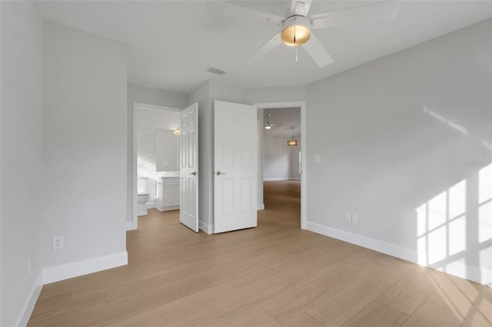 Image No.18-3 Bed House for sale