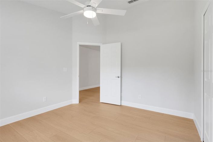 Image No.21-3 Bed House for sale