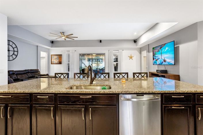 Image No.11-4 Bed House for sale