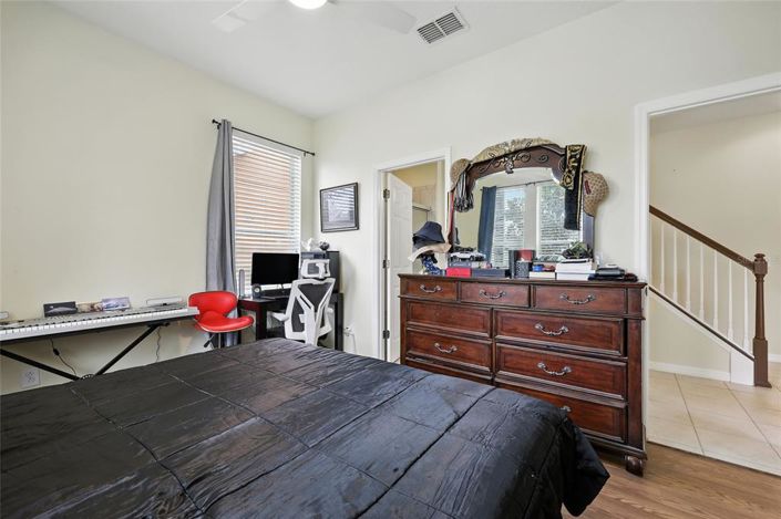 Image No.18-4 Bed House for sale