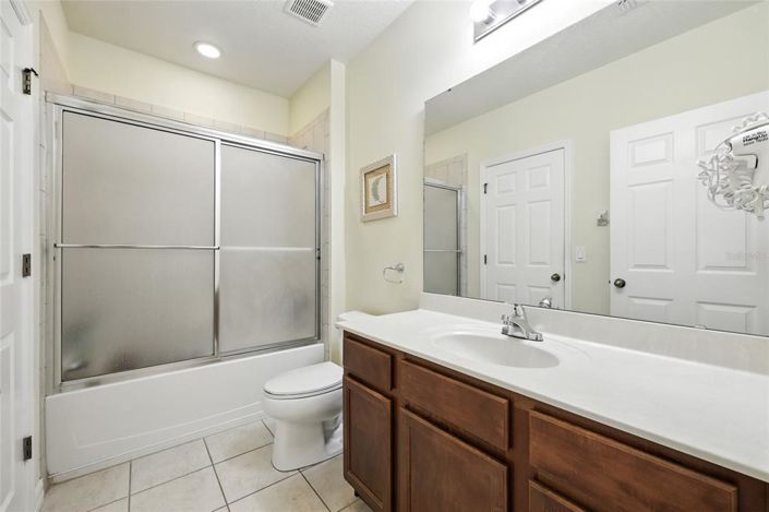 Image No.19-4 Bed House for sale